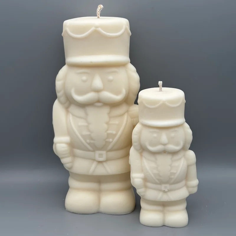 Kerze Nussknacker Schwert Voderseite